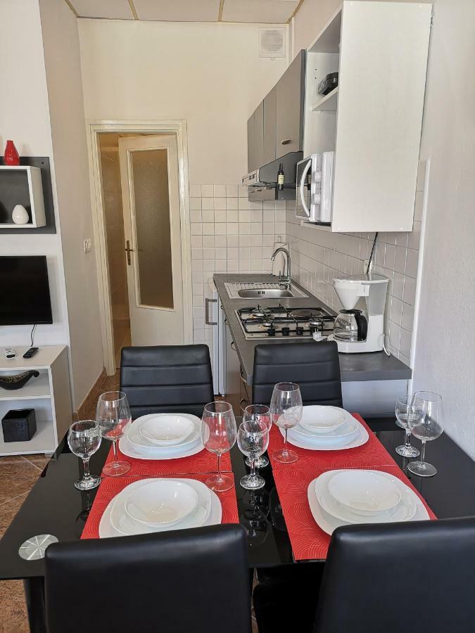 Ferienwohnung Studio Bi Umag Exterior foto